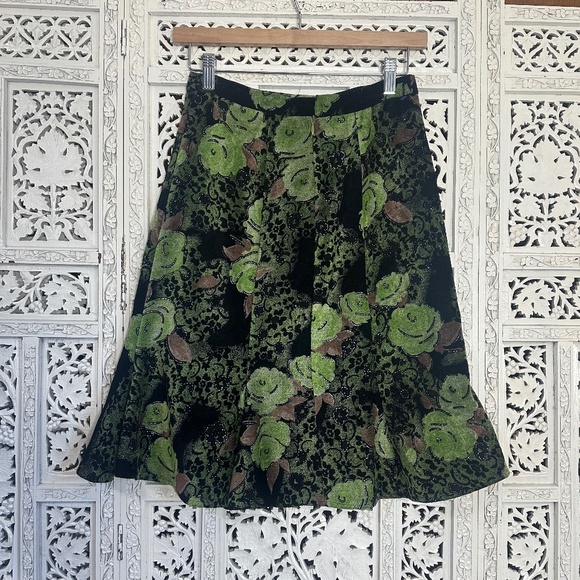Gracia Fashion Black & Green Fairy Core Woodland Trumpet Skirt Sz Small - Picture 6 of 7